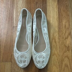 White Lace Flats Elegant Comfortable Design